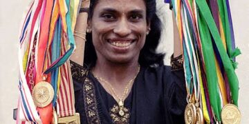 രത്തൻ ടാറ്റാ : ഇന്ത്യൻ വ്യവസായത്തിന്റെ കരുത്ത്  !