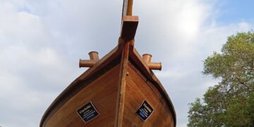 യാനങ്ങൾ കഥ പറഞ്ഞ തീരങ്ങൾ..