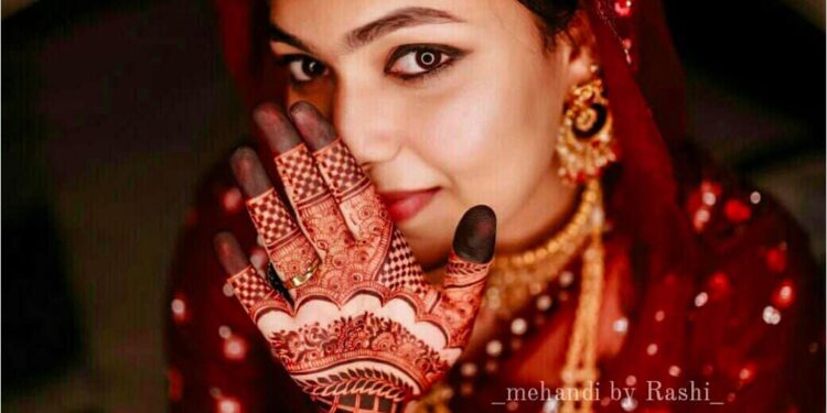 മൈലാഞ്ചി വെറും മൊഞ്ചെല്ല …